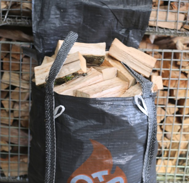 Kiln Dried Hardwood Logs 